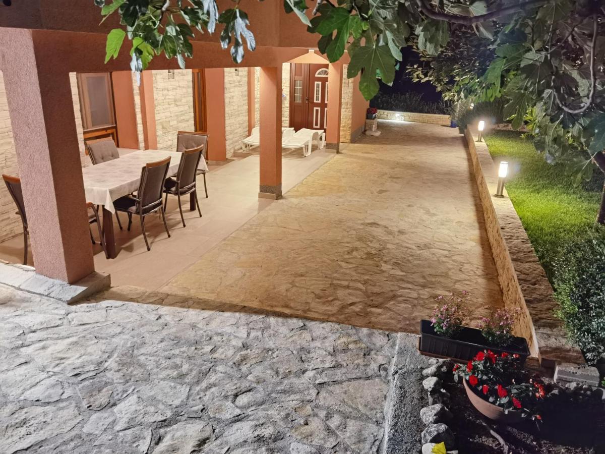 Apartmán Apartman Bura Posedarje Exteriér fotografie