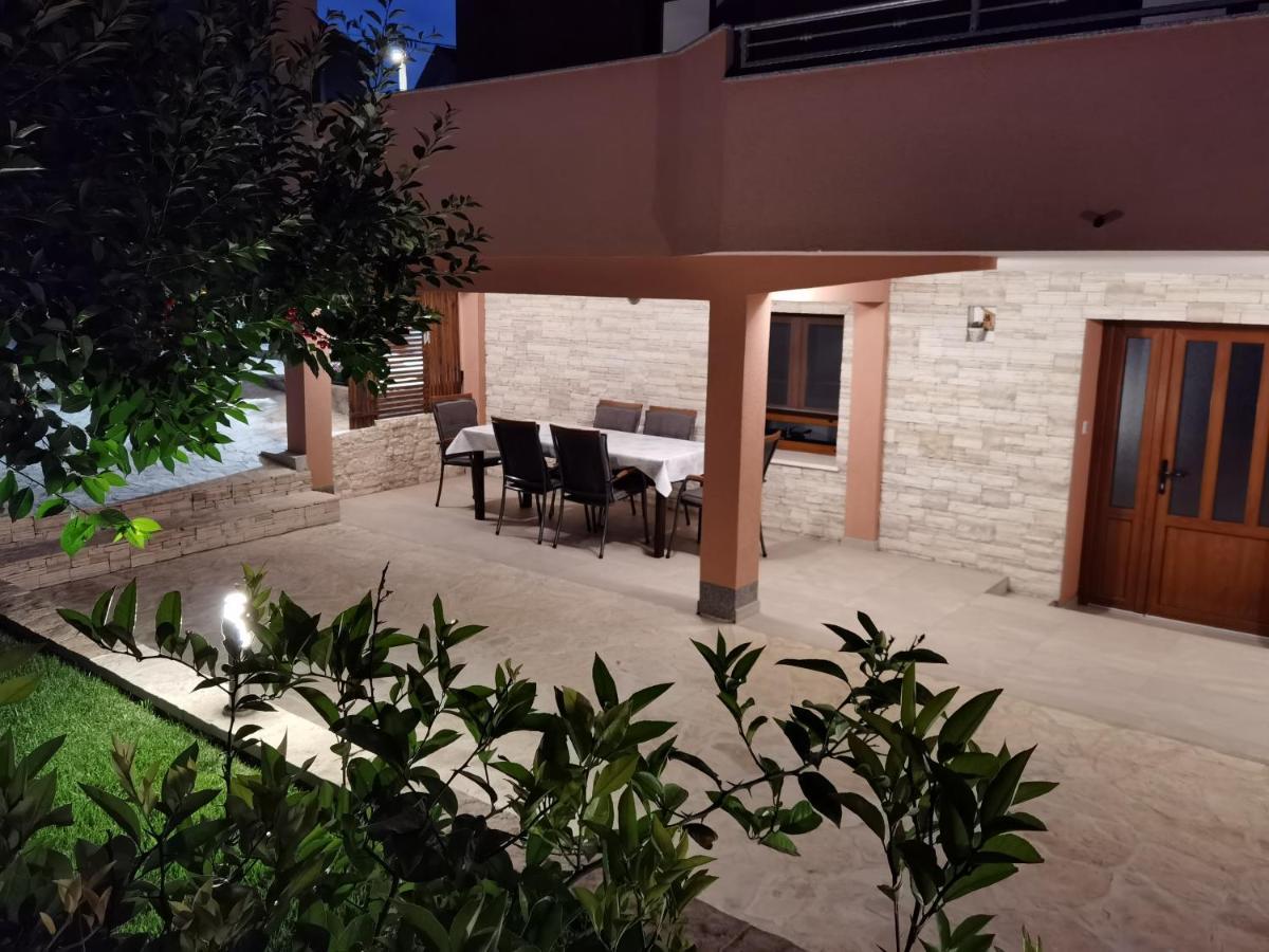 Apartmán Apartman Bura Posedarje Exteriér fotografie