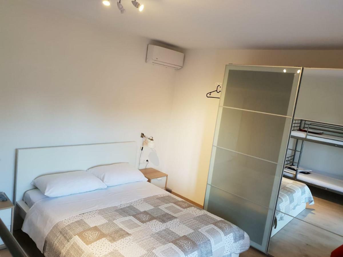 Apartmán Apartman Bura Posedarje Exteriér fotografie