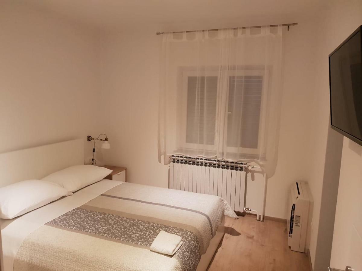Apartmán Apartman Bura Posedarje Exteriér fotografie